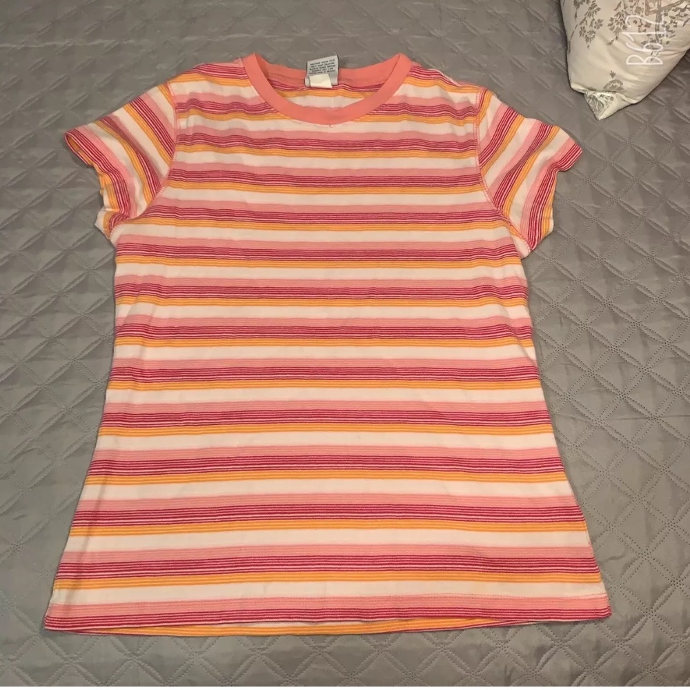 OLD NAVY STRIPED KIDS T-SHIRT SIZE SMALL